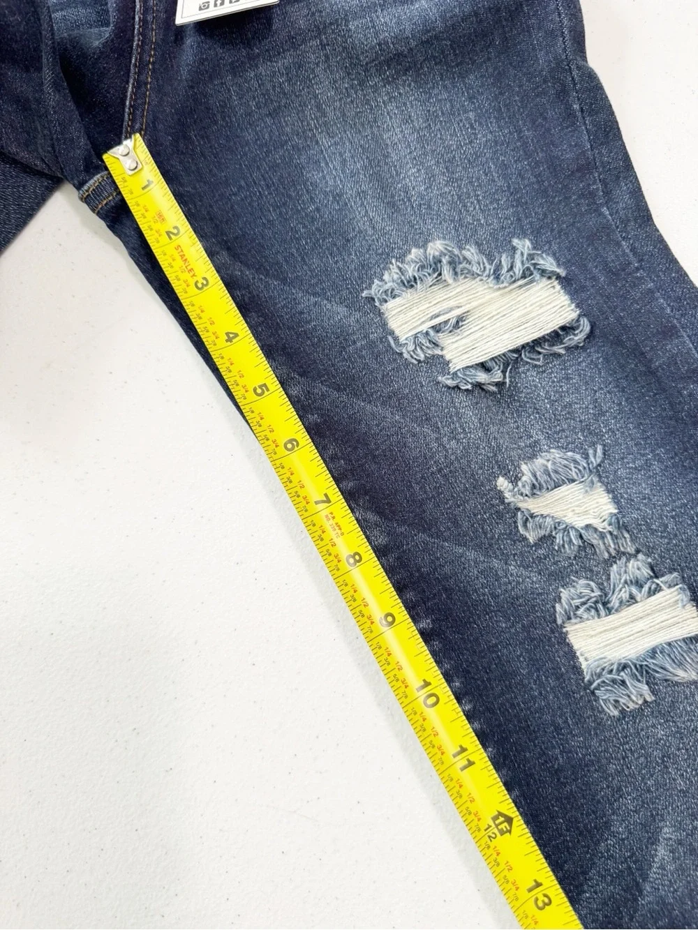 Judy Blue Destructed Mid Rise Skinny Jeans NWT 26